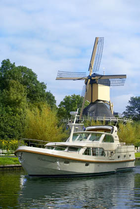 Linssen presenta il Linssen Charter Service