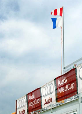Audi Med Cup 2008, niente vento e niente regate per Audi Q8