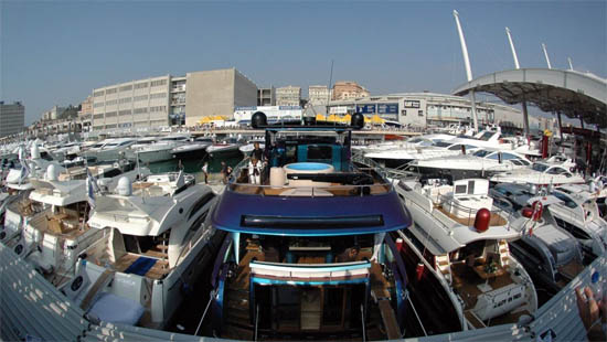 Focus su portualità, superyacht, fisco, ambiente, formazione e sicurezza nei convegni del 48° Salone Nautico Internazionale di Genova